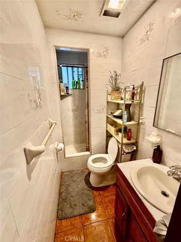 1454 E 50th, Los Angeles, California 90011