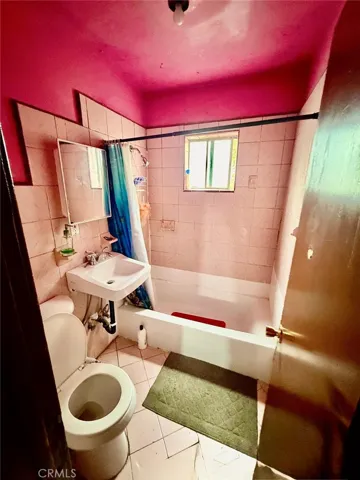 1454 E 50th, Los Angeles, California 90011