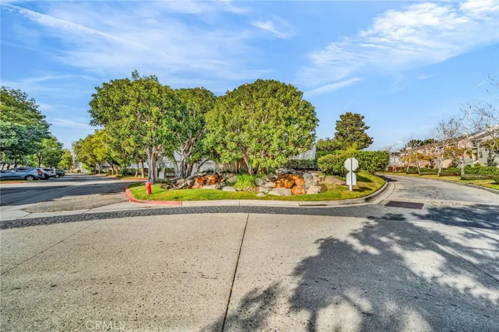 2800 Plaza Del Amo 425, Torrance, California 90503
