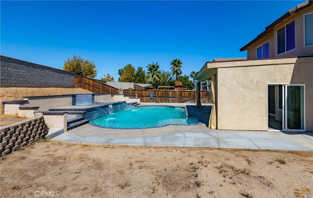 13020 Banning, Victorville, California 92392 home-pic-36