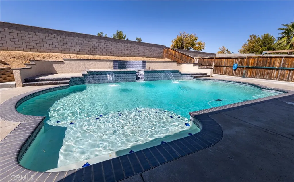 13020 Banning, Victorville, California 92392 home-pic-31