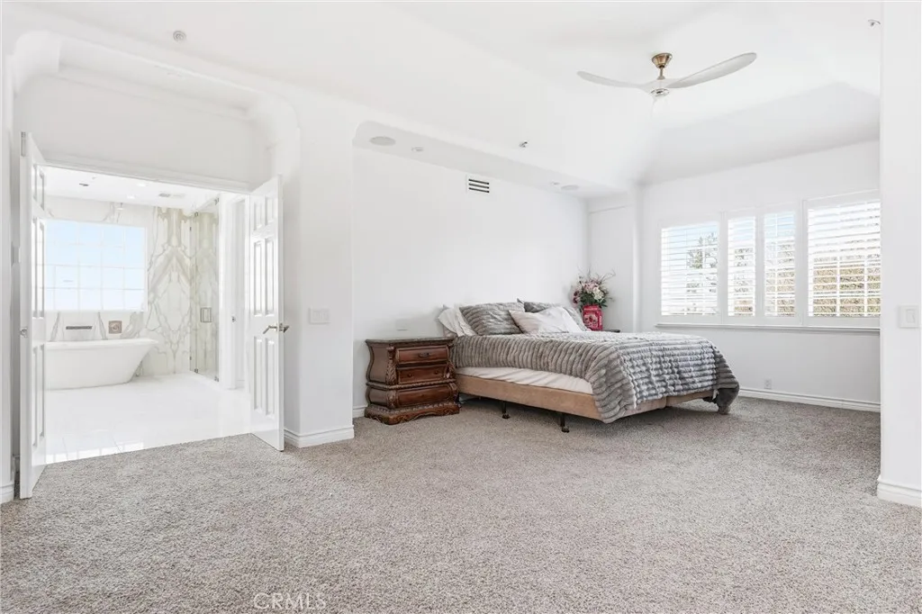 381 S Henning Way, Anaheim, California 92807 home-pic-33