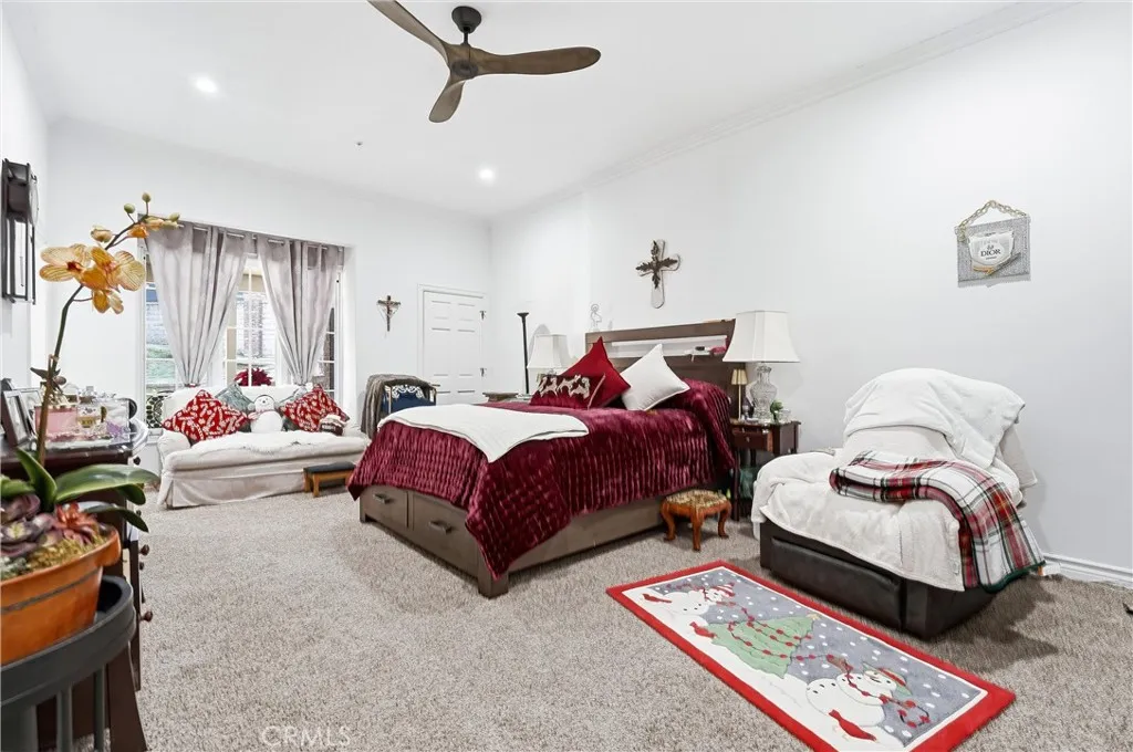 381 S Henning Way, Anaheim, California 92807 home-pic-40