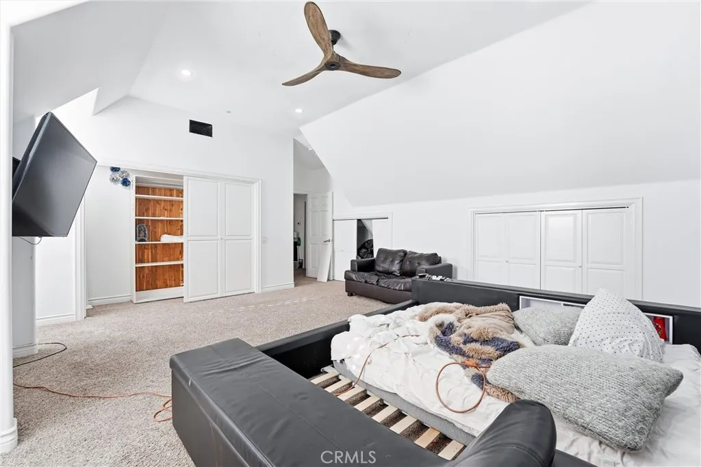 381 S Henning Way, Anaheim, California 92807 home-pic-28