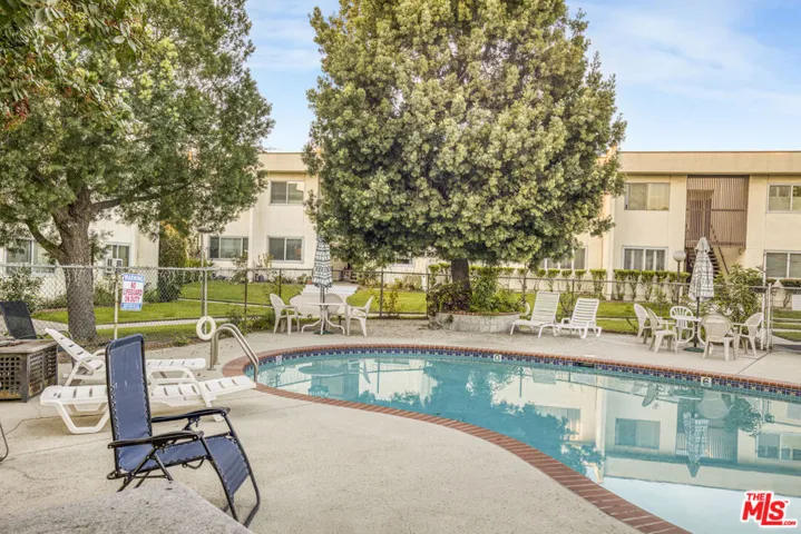 11813 Runnymede 47, North Hollywood, California 91605