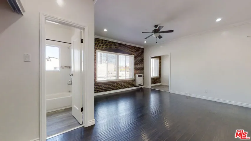 738 New Hampshire Avenue 308, Los Angeles, California 90005