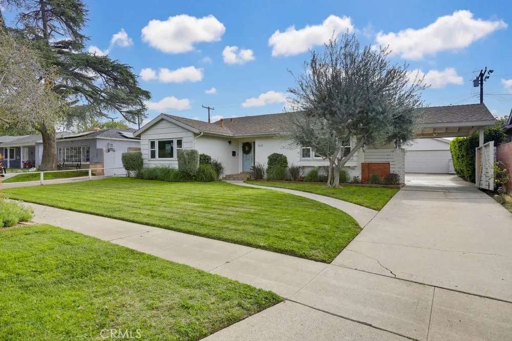 1010 W 21st Street, Santa Ana, California 92706 home-pic-1