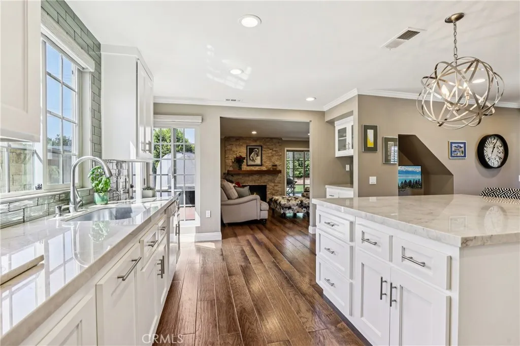 13541 Dean, Tustin, California 92780 home-pic-6