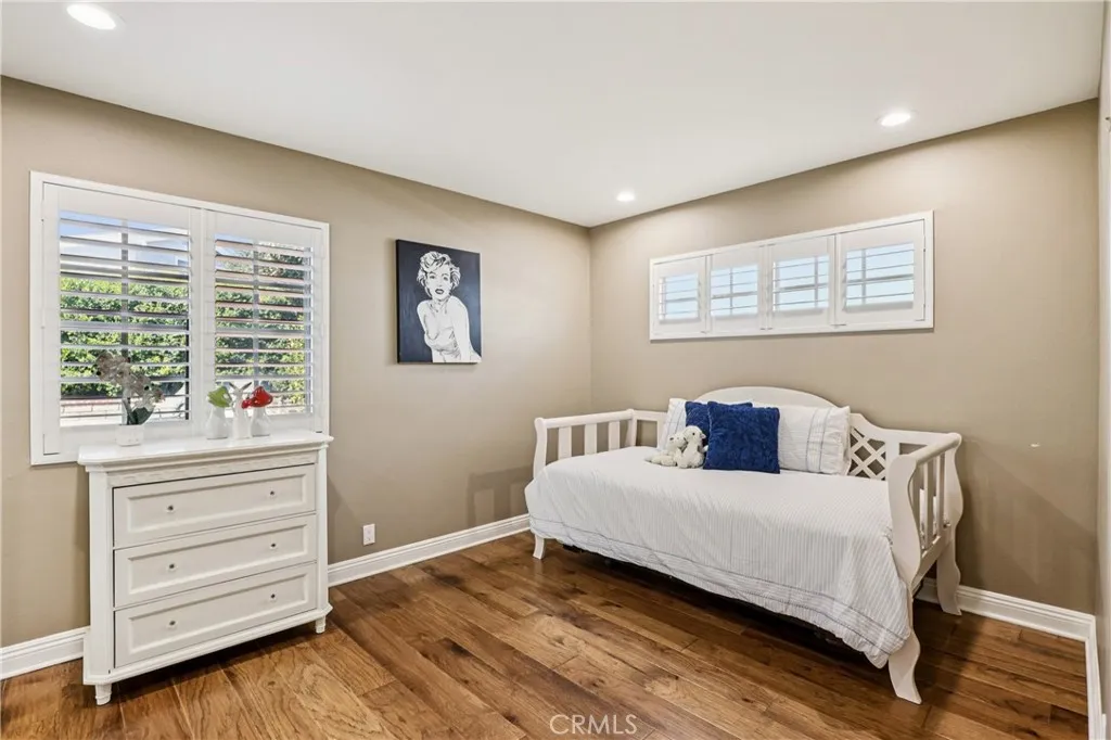 13541 Dean, Tustin, California 92780 home-pic-16