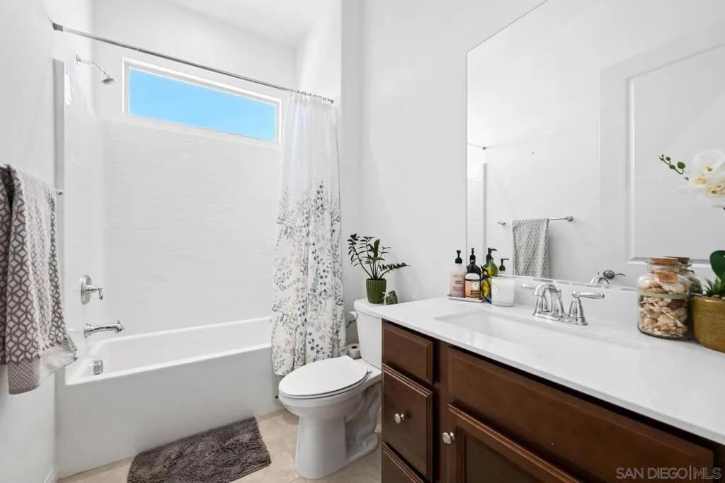 11885 Discovery Ct, Corona, California 92883 home-pic-6