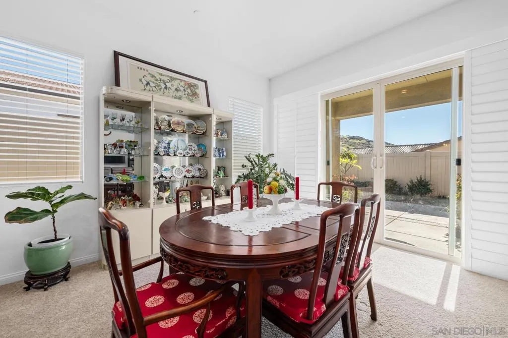 11885 Discovery Ct, Corona, California 92883 home-pic-16