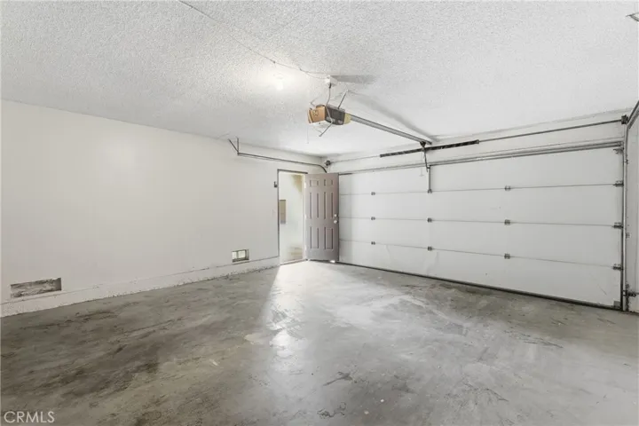2116 Firewood Court, San Bernardino, California 92404