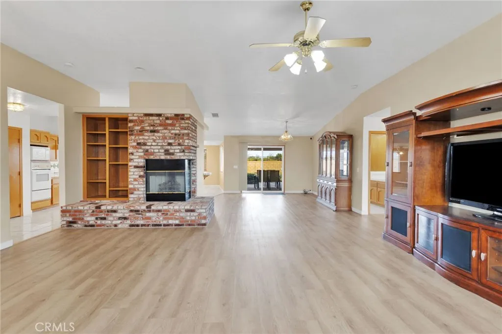 10578 Westway, Hesperia, California 92345 home-pic-5