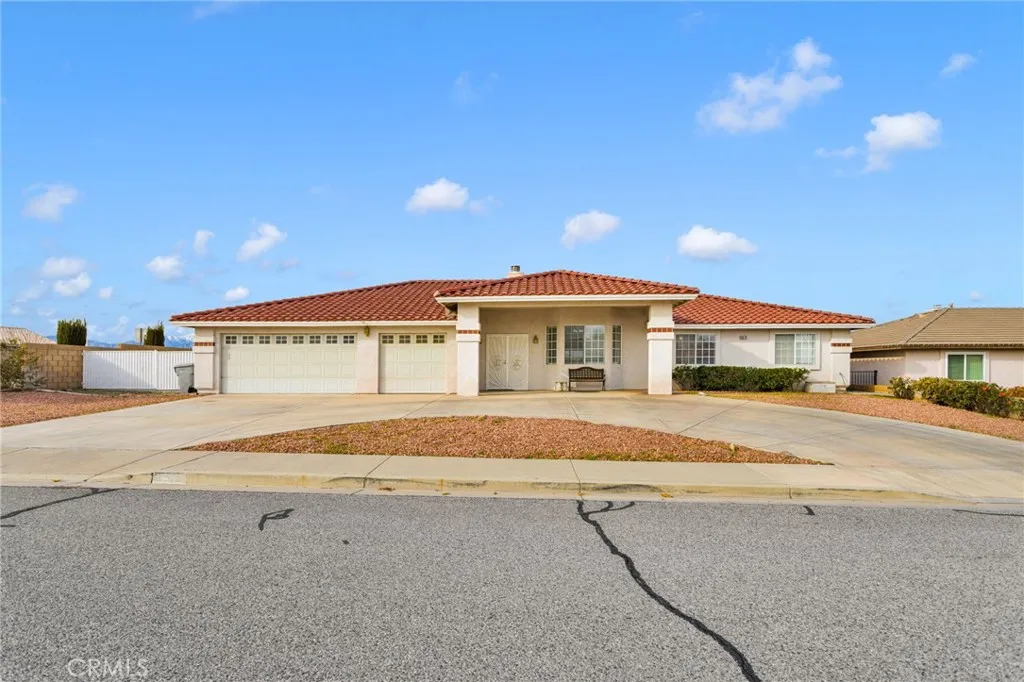 10578 Westway, Hesperia, California 92345 home-pic-2