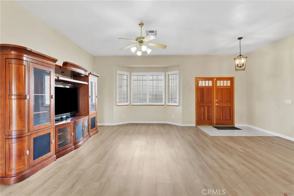10578 Westway, Hesperia, California 92345 home-pic-33