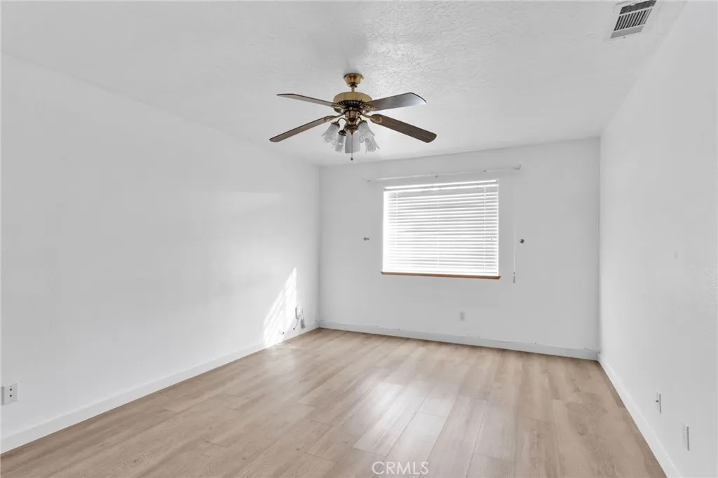 10578 Westway, Hesperia, California 92345 home-pic-30