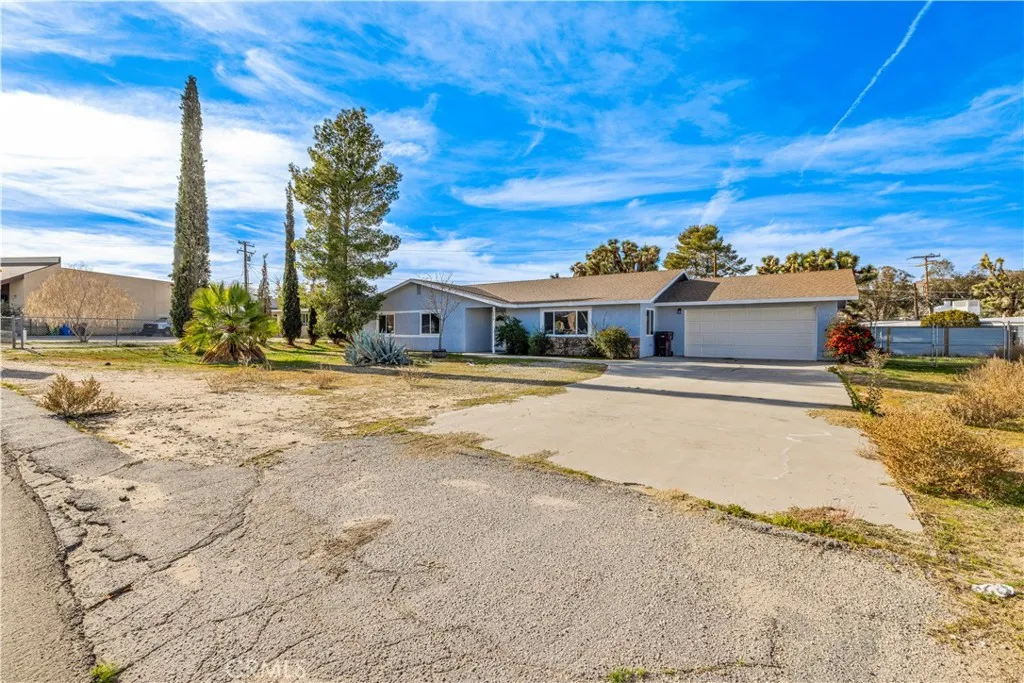 7010 Airway Avenue, Yucca Valley, California 92284 home-pic-50