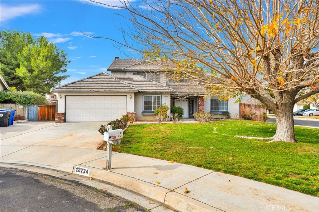 12734 Trotters Lane, Victorville, California 92392 home-pic-1