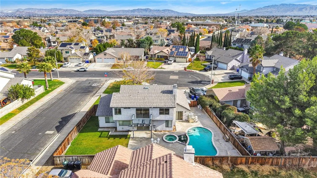 12734 Trotters Lane, Victorville, California 92392 home-pic-66