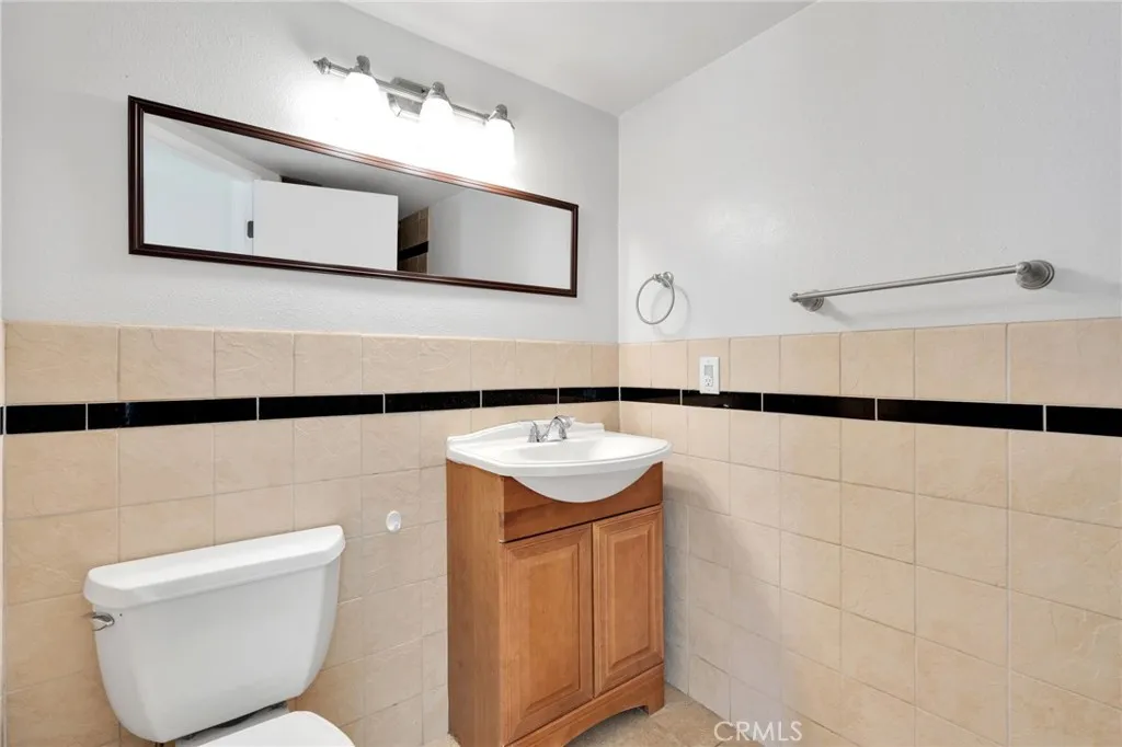 12734 Trotters Lane, Victorville, California 92392 home-pic-28