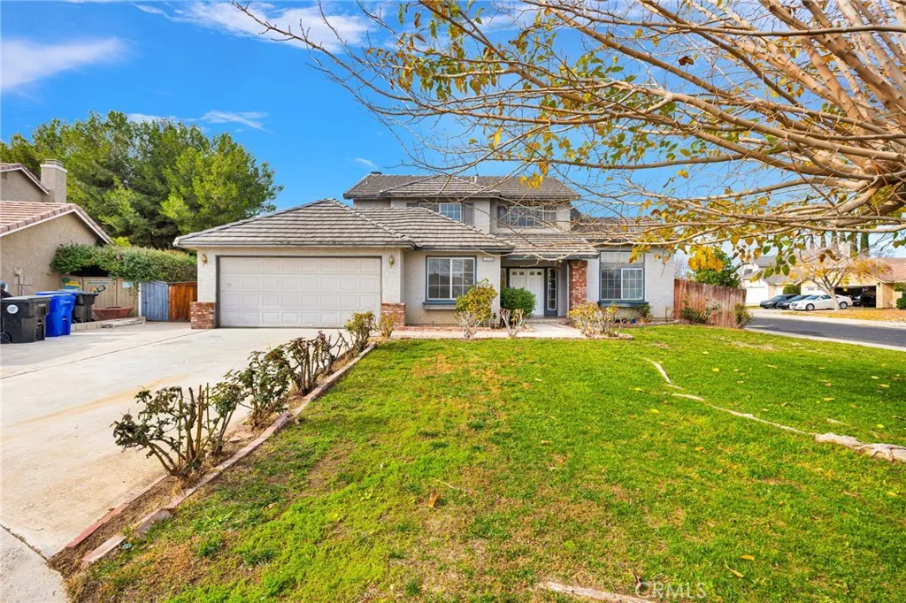 12734 Trotters Lane, Victorville, California 92392 home-pic-3