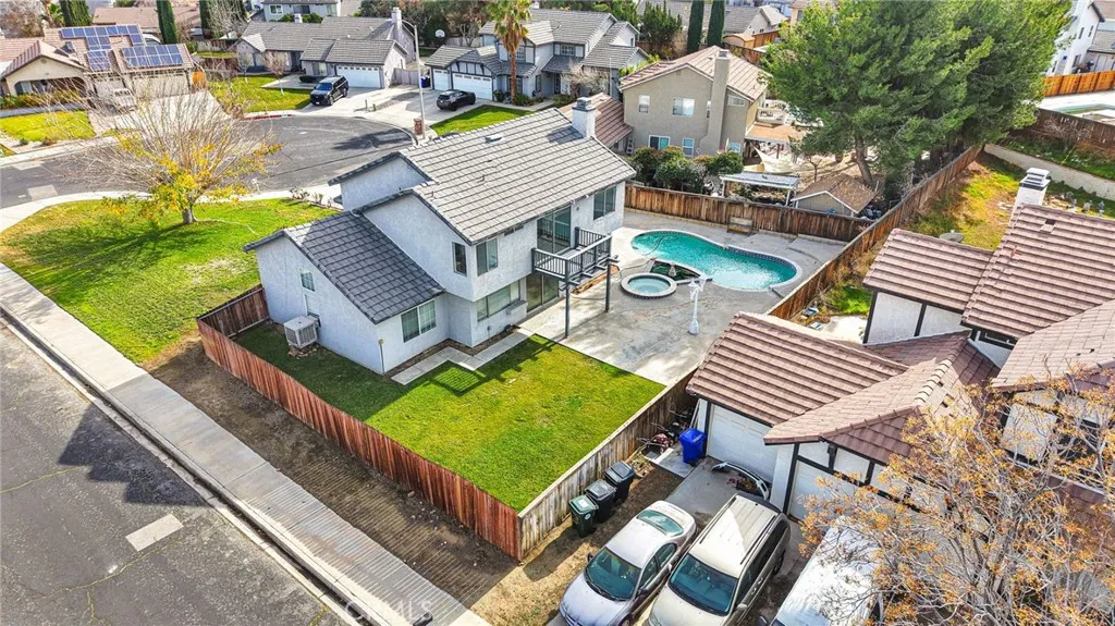 12734 Trotters Lane, Victorville, California 92392 home-pic-65