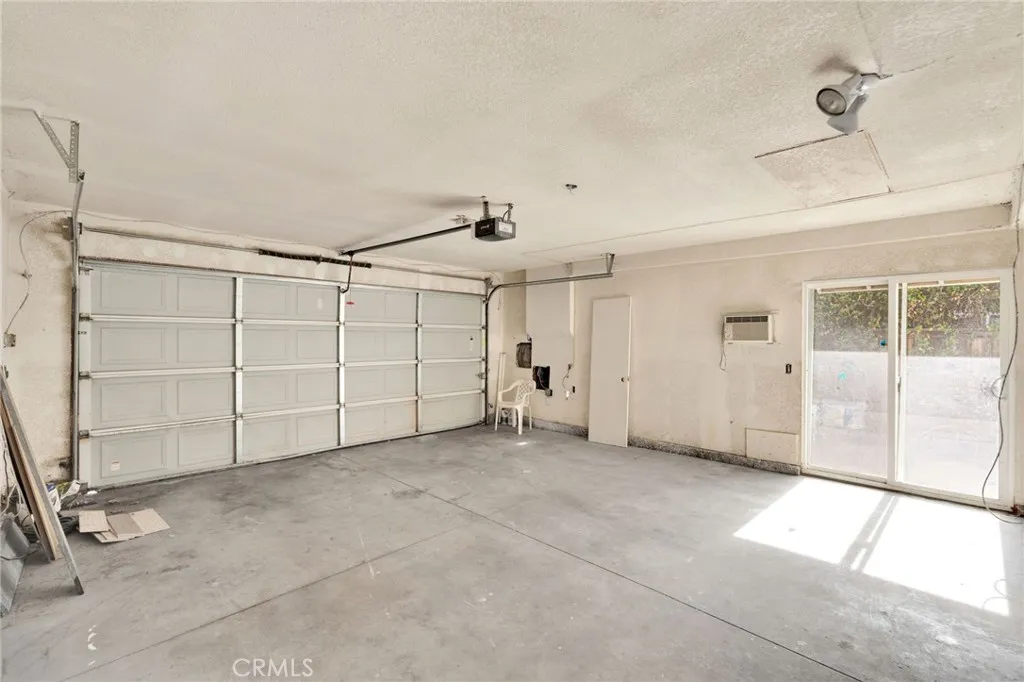 12734 Trotters Lane, Victorville, California 92392 home-pic-48