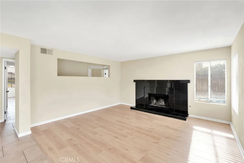 12734 Trotters Lane, Victorville, California 92392 home-pic-21