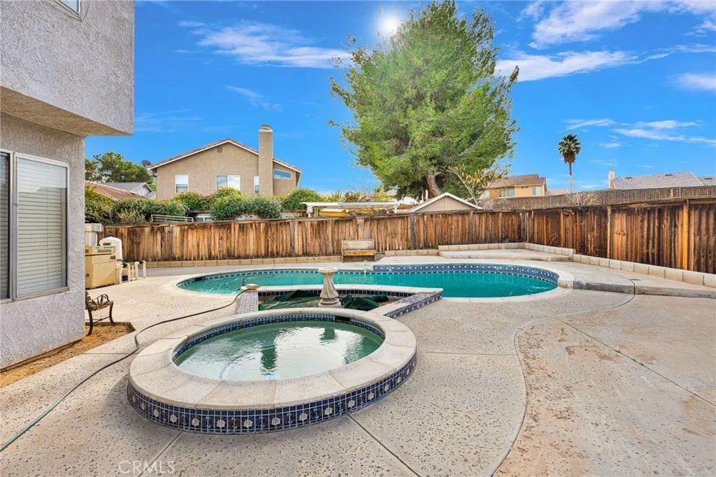 12734 Trotters Lane, Victorville, California 92392 home-pic-54