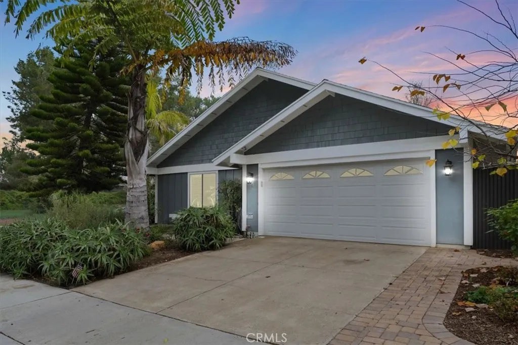 6 Banyan Tree, Irvine, California 92612 home-pic-1