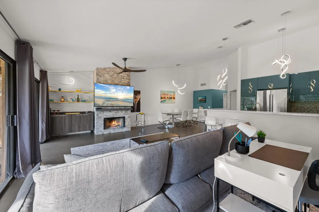 77653 Woodhaven Drive S, Palm Desert, California 92211 home-pic-14