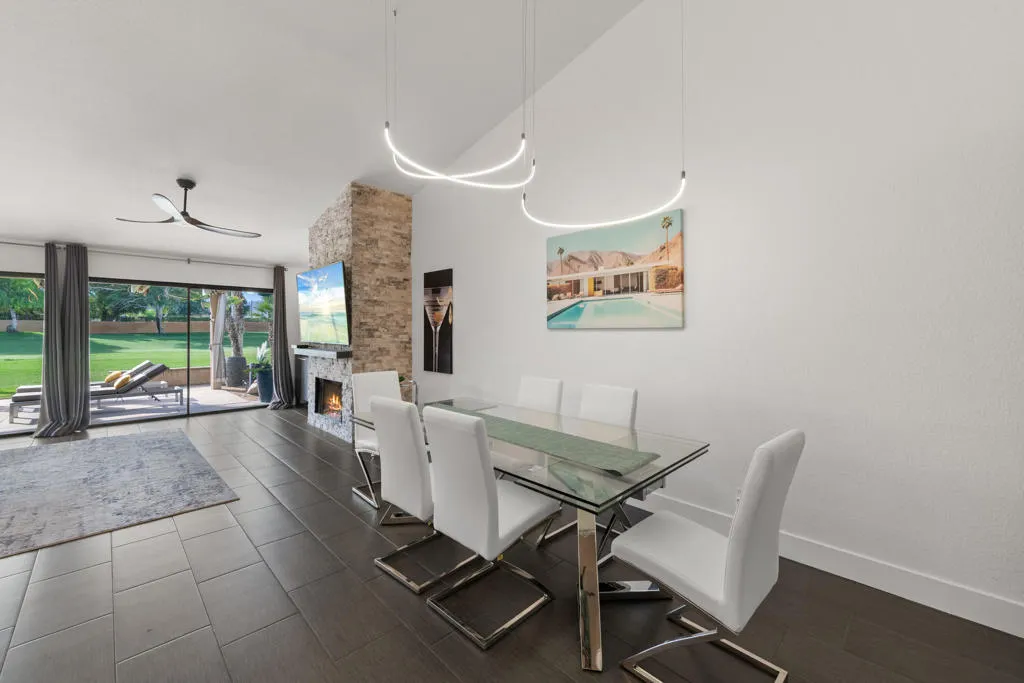 77653 Woodhaven Drive S, Palm Desert, California 92211 home-pic-10