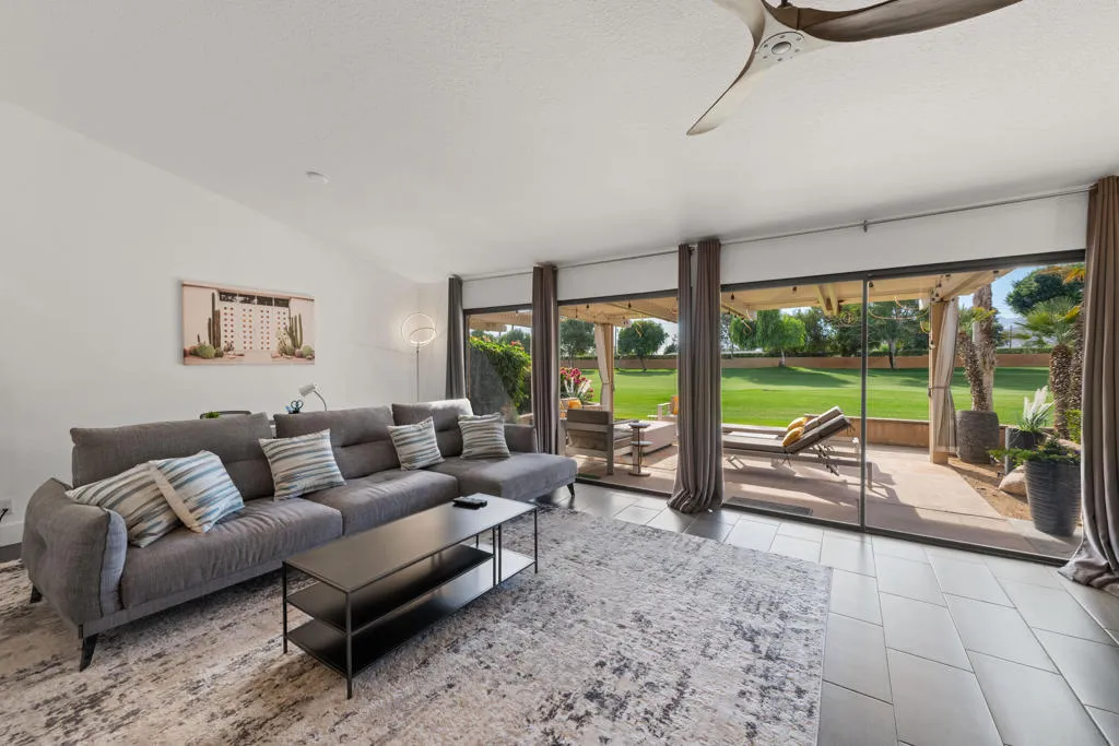 77653 Woodhaven Drive S, Palm Desert, California 92211 home-pic-9