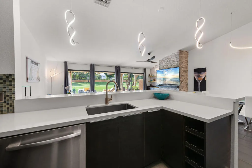 77653 Woodhaven Drive S, Palm Desert, California 92211 home-pic-3