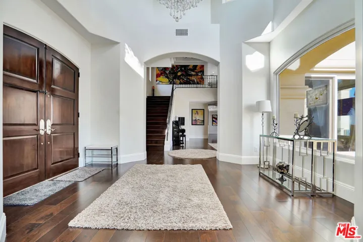 Entry looking E