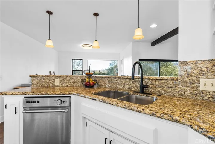 Ample countertop space to prepare meals.