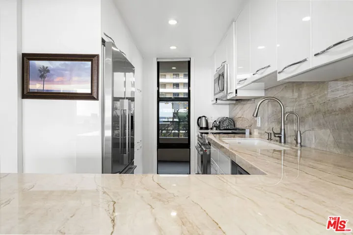 4314 Marina City Drive Drive 320, Marina Del Rey, California 90292