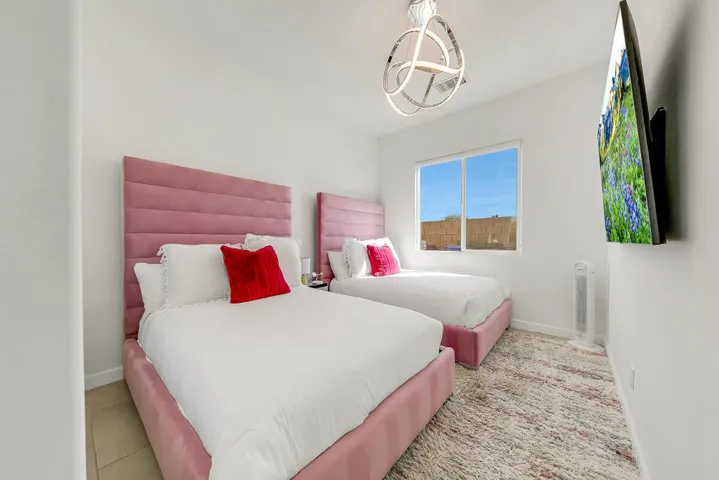 19 BEDROOM MLS