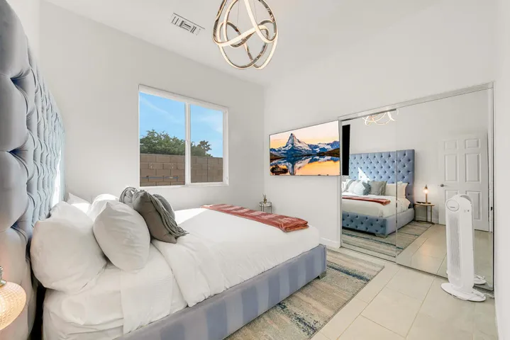 21 BEDROOM MLS