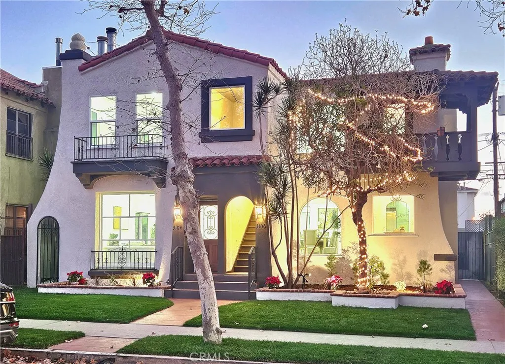 3104 W 43rd Place, Los Angeles, California 90008 home-pic-3