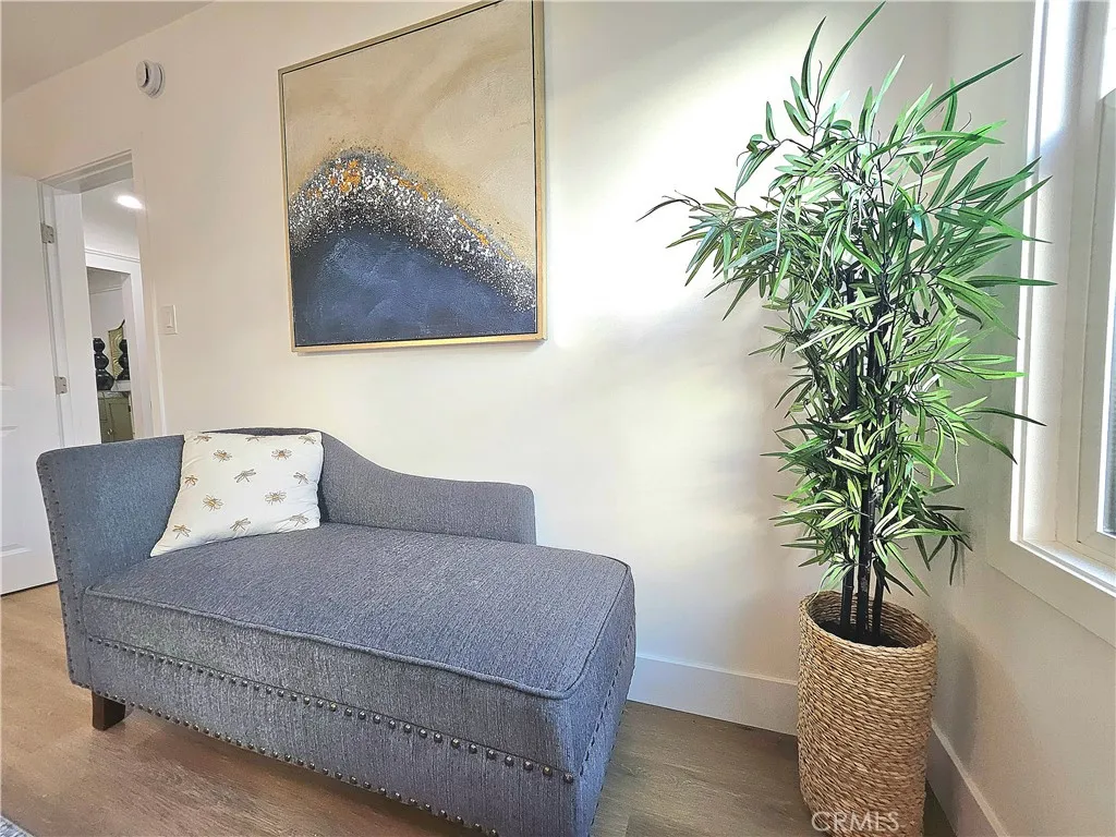 3104 W 43rd Place, Los Angeles, California 90008 home-pic-23