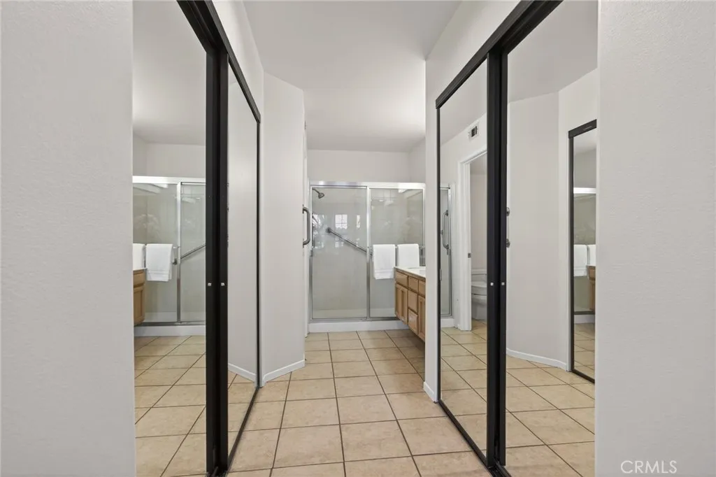2033 Majorca Drive, Oxnard, California 93035 home-pic-34