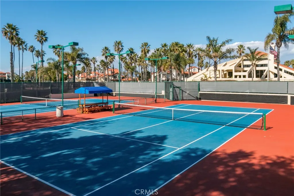 2033 Majorca Drive, Oxnard, California 93035 home-pic-44