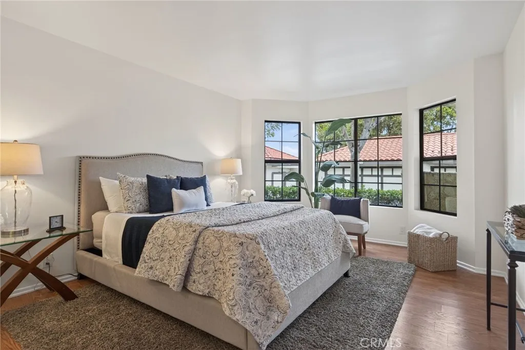 2033 Majorca Drive, Oxnard, California 93035 home-pic-29
