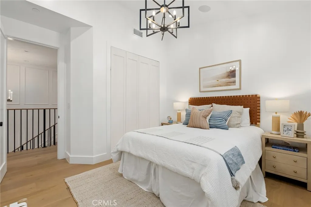 1612 Magnolia, Manhattan Beach, California 90266 home-pic-42