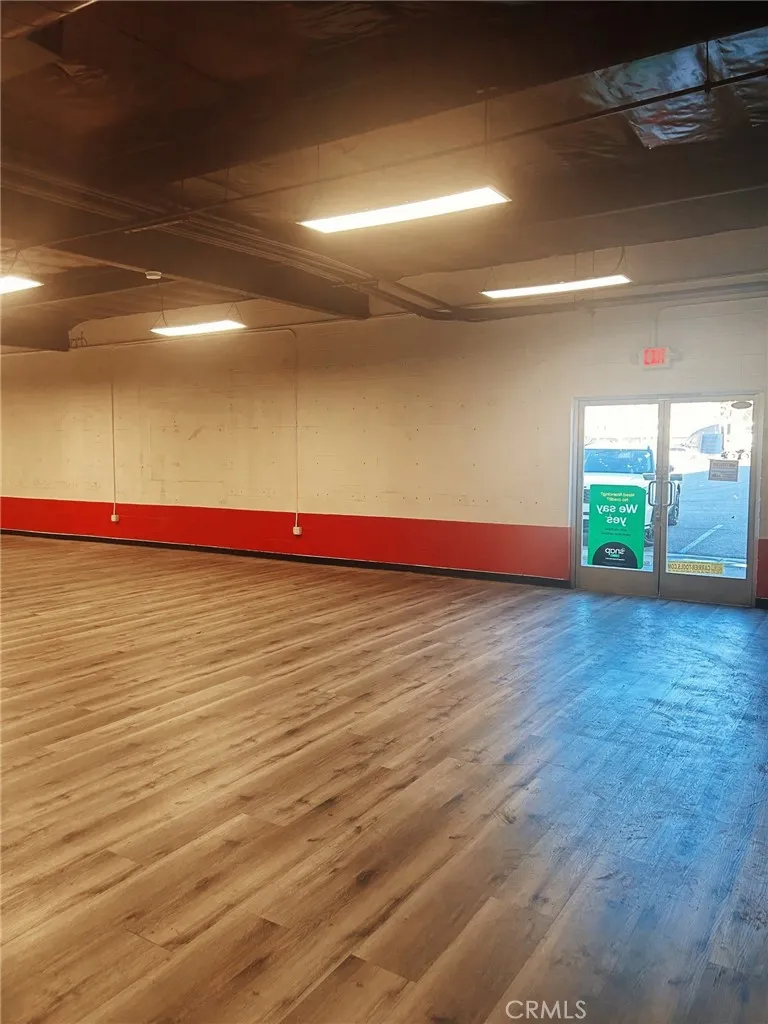 2300 E Steel Rd #B, Colton, CA 92324