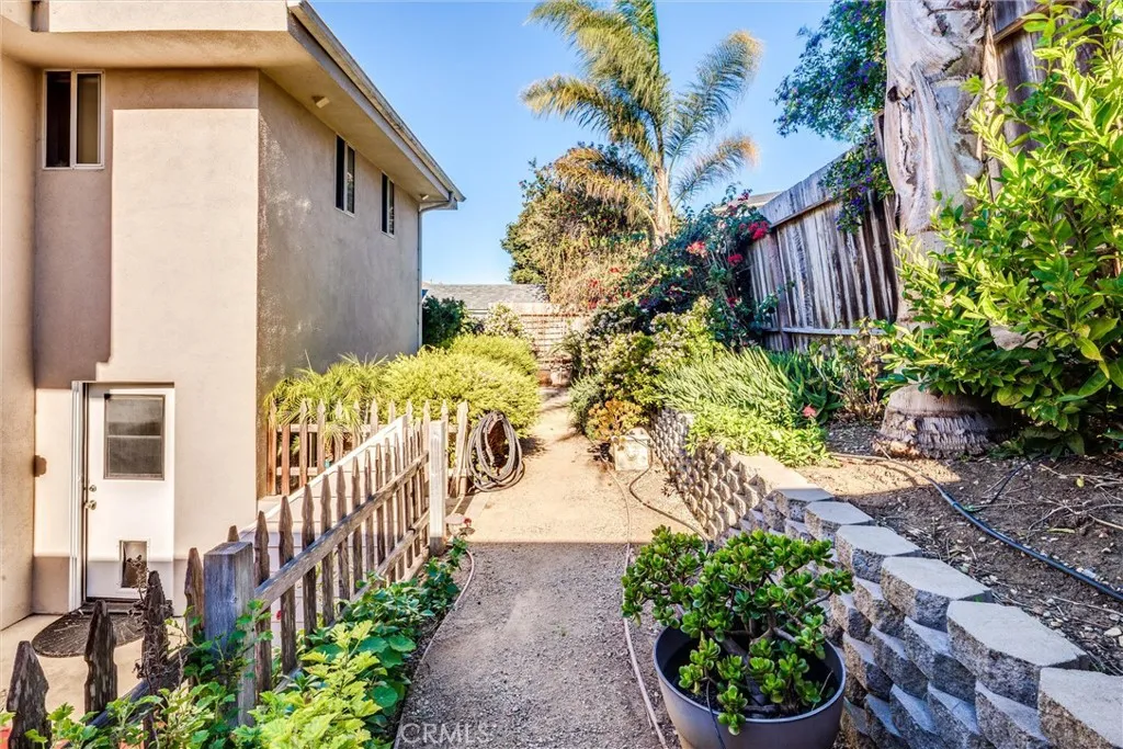 2560 Juniper, Morro Bay, California 93442 home-pic-40