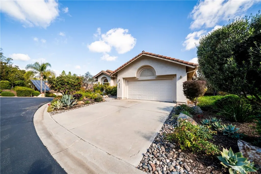 4023 Pala Mesa Oaks, Fallbrook, California 92028 home-pic-2