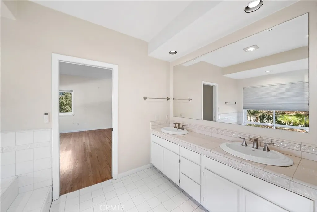 4023 Pala Mesa Oaks, Fallbrook, California 92028 home-pic-16