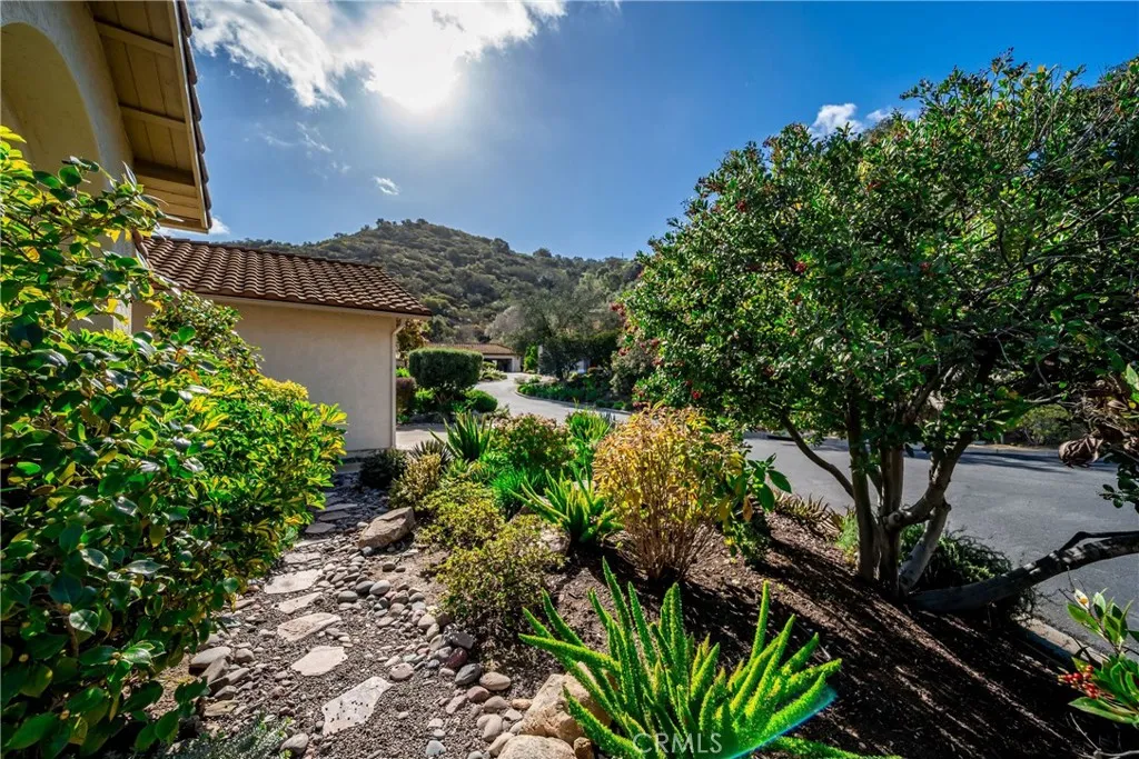 4023 Pala Mesa Oaks, Fallbrook, California 92028 home-pic-5